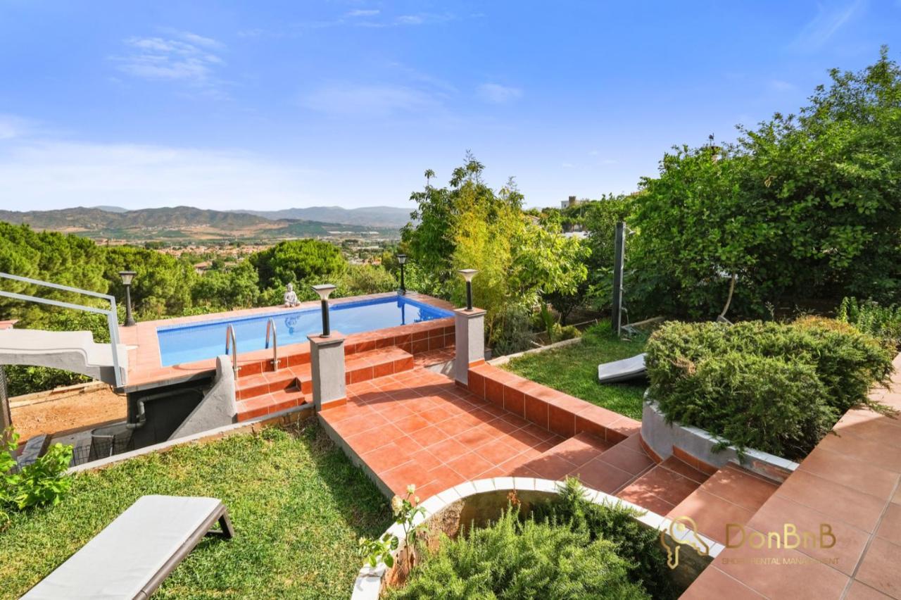 Casa De 2 Dormitorios Con Piscina Privada Y Desayuno Incluido En Alhaurin อาเลาริน เดลา ตอร์เร ภายนอก รูปภาพ